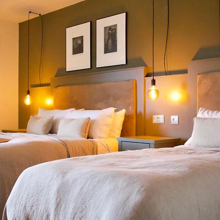 Fiddle + Bow Hotel Дулин Екстериор снимка