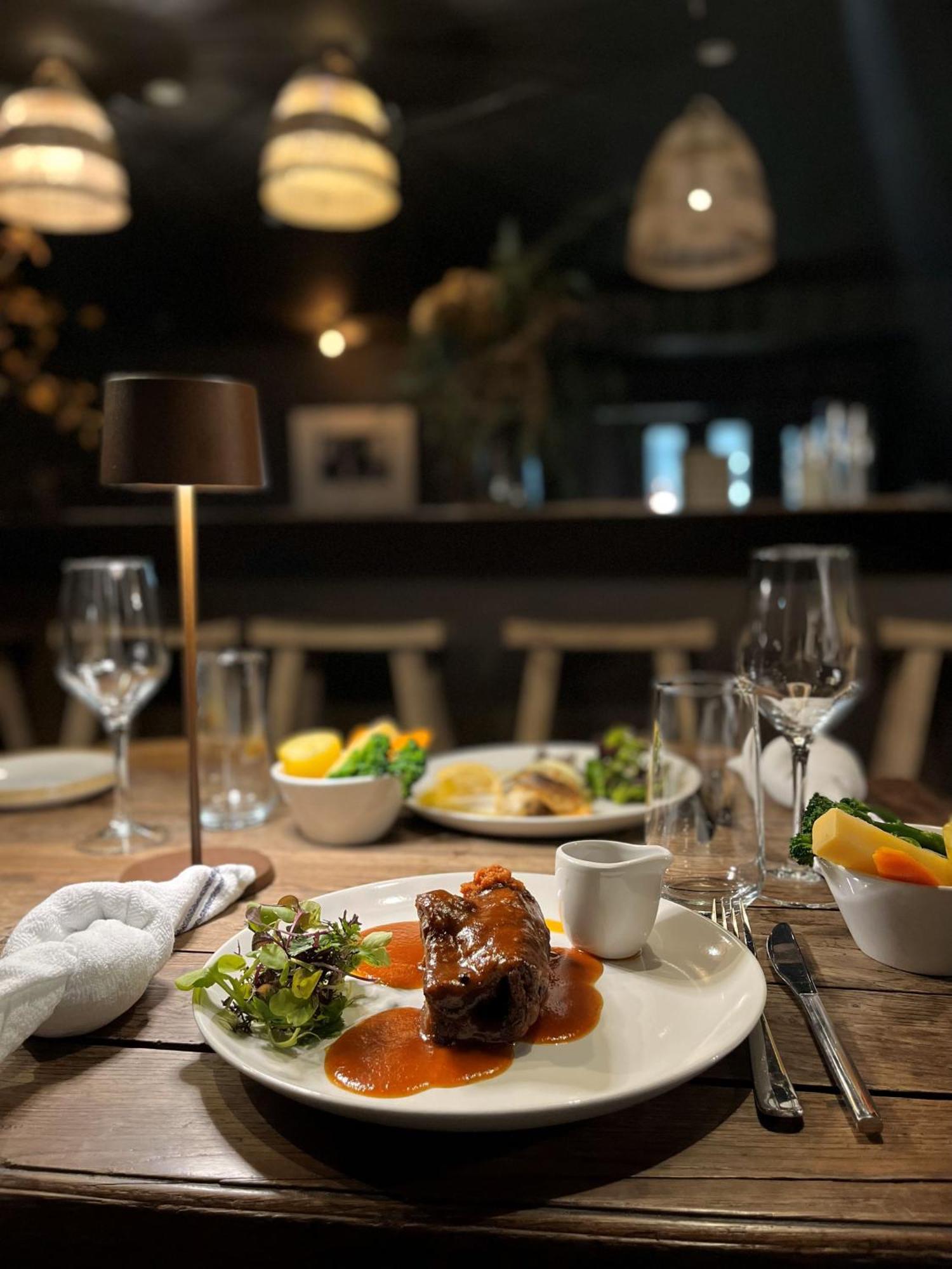 Fiddle + Bow Hotel Дулин Екстериор снимка